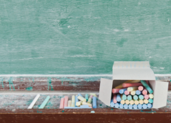 La Nación no tiene que discutir el salario docente